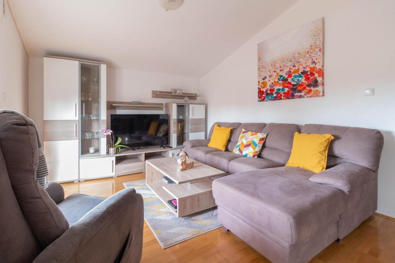 Modern Apartment Sara-Near The Beach Privlaka  Exterior foto